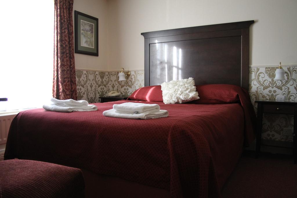 The Bell Hotel Clare Δωμάτιο φωτογραφία
