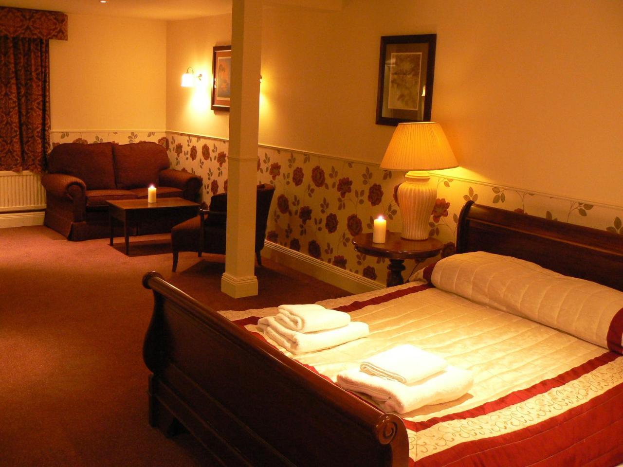 The Bell Hotel Clare Δωμάτιο φωτογραφία