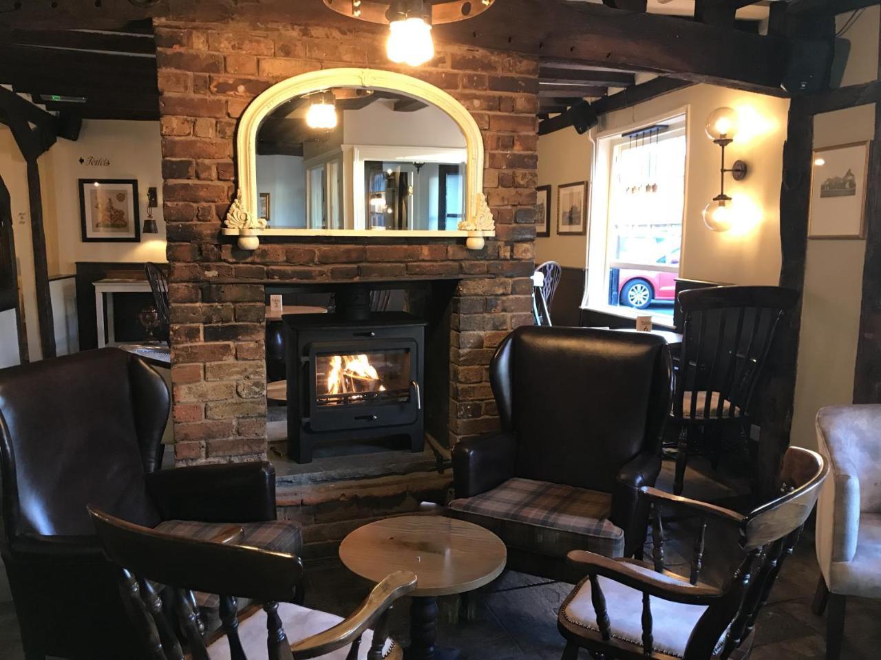 The Bell Hotel Clare Εξωτερικό φωτογραφία
